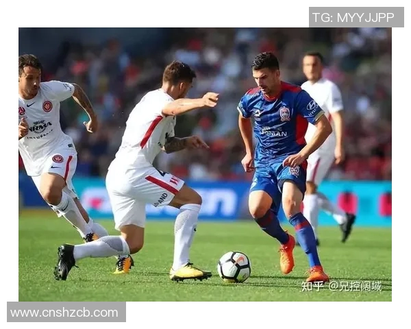 足球比赛中多人传跑配合战术与单点突破效率比较