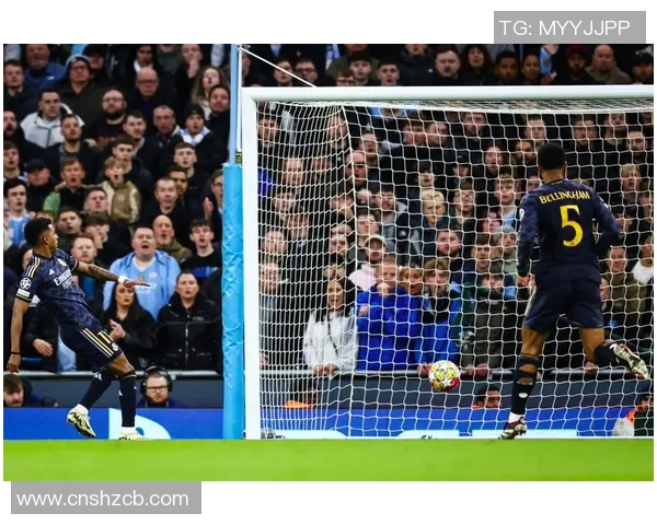 热搜榜第一！维尼修斯因一举动刷屏全网